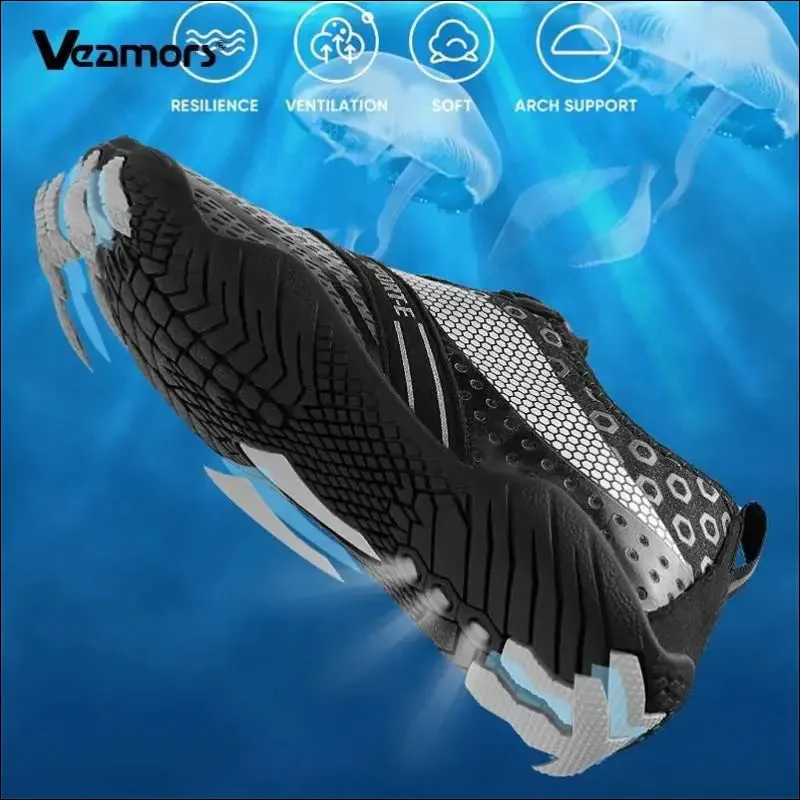 2022 new men aqua shoes quick dry beach shoes women breathable sneakers barefoot upstream water