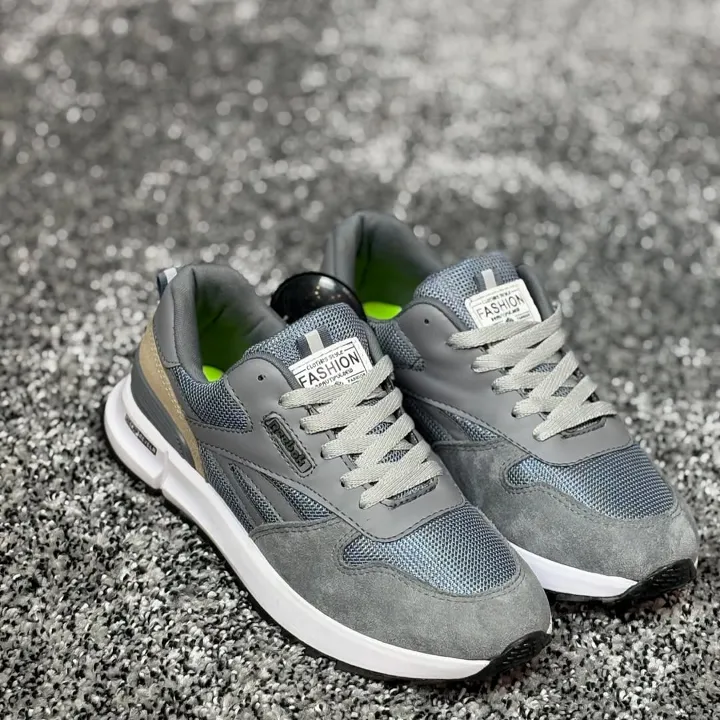 2025 Summer High Quality Breathable Sneakers