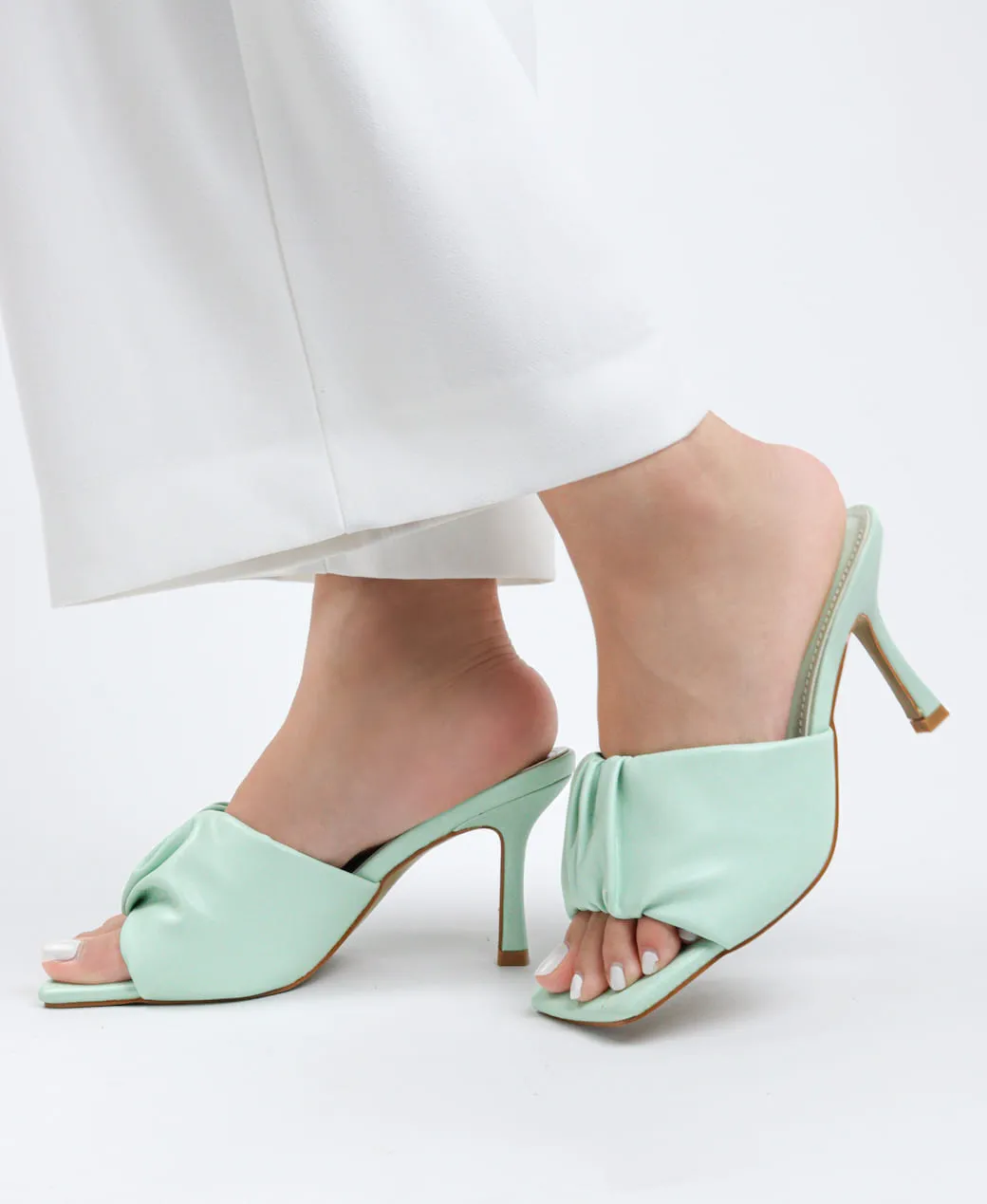 Aimeigao - Women's Scrunchie Stiletto Heels