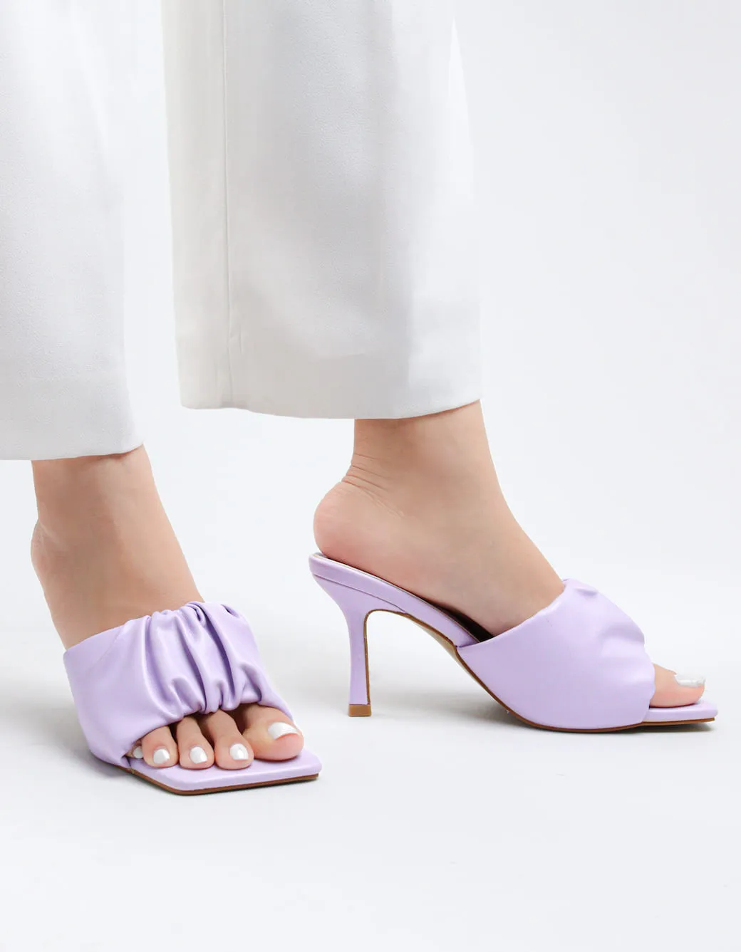 Aimeigao - Women's Scrunchie Stiletto Heels