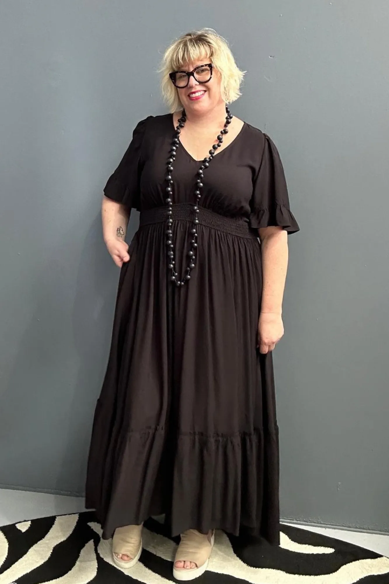 'AMBER' Maxi Dress - Black