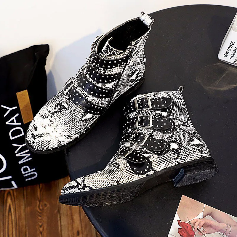 Autumn and Winter Large Size Retro Comfortable Flat with Low Tube Women's Boots Martin Boots