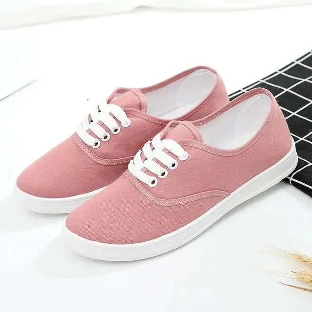 Avencea | Comfortable and Stylish Women's Canvas Sneakers