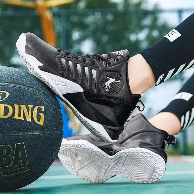 Breathable and comfortable slip-resistant sports sneakers