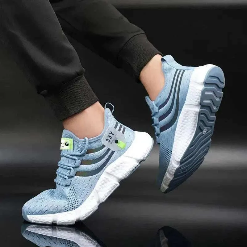 BreezeStride Men's Sneakers