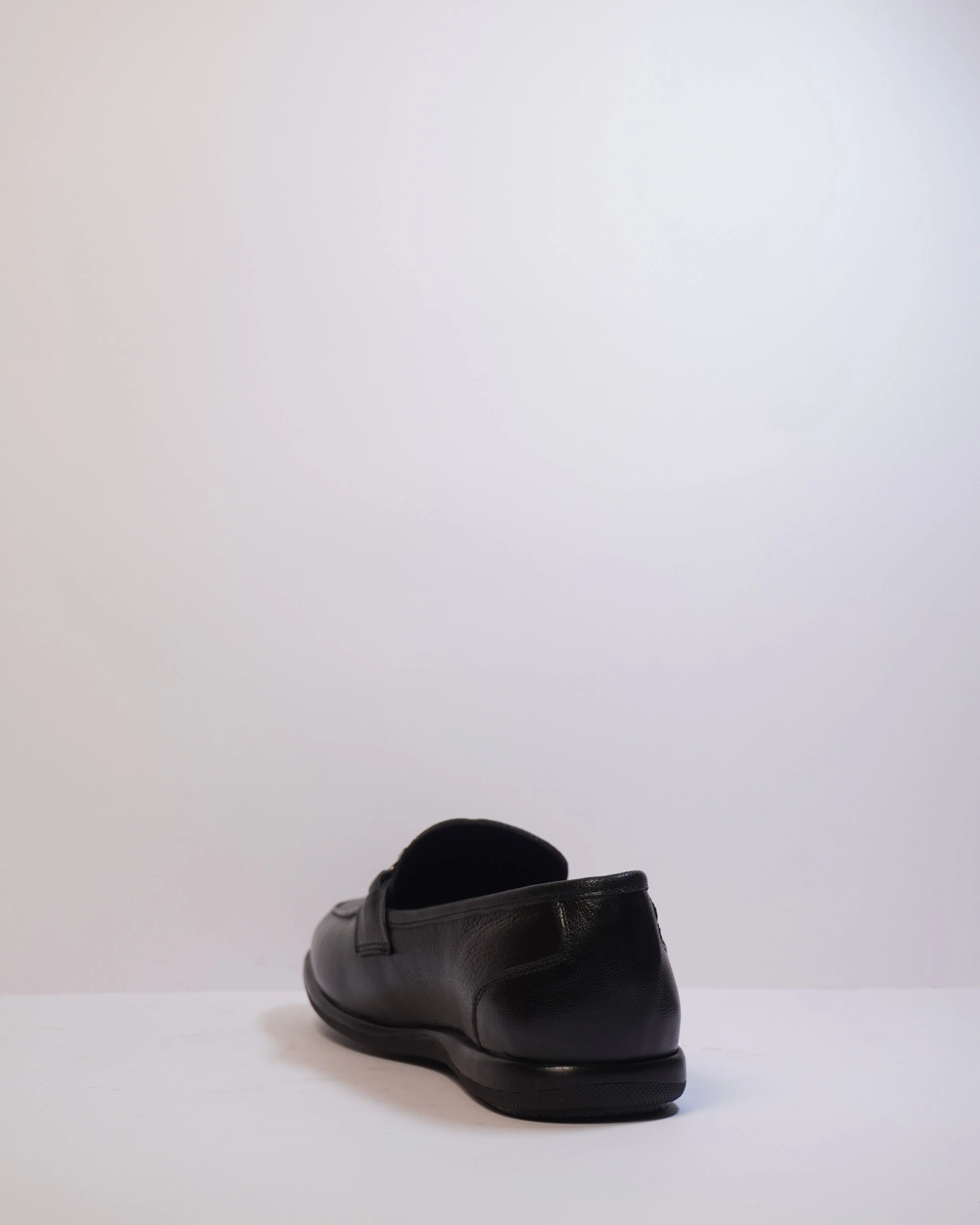 Buckle Super Soft Loafers Black