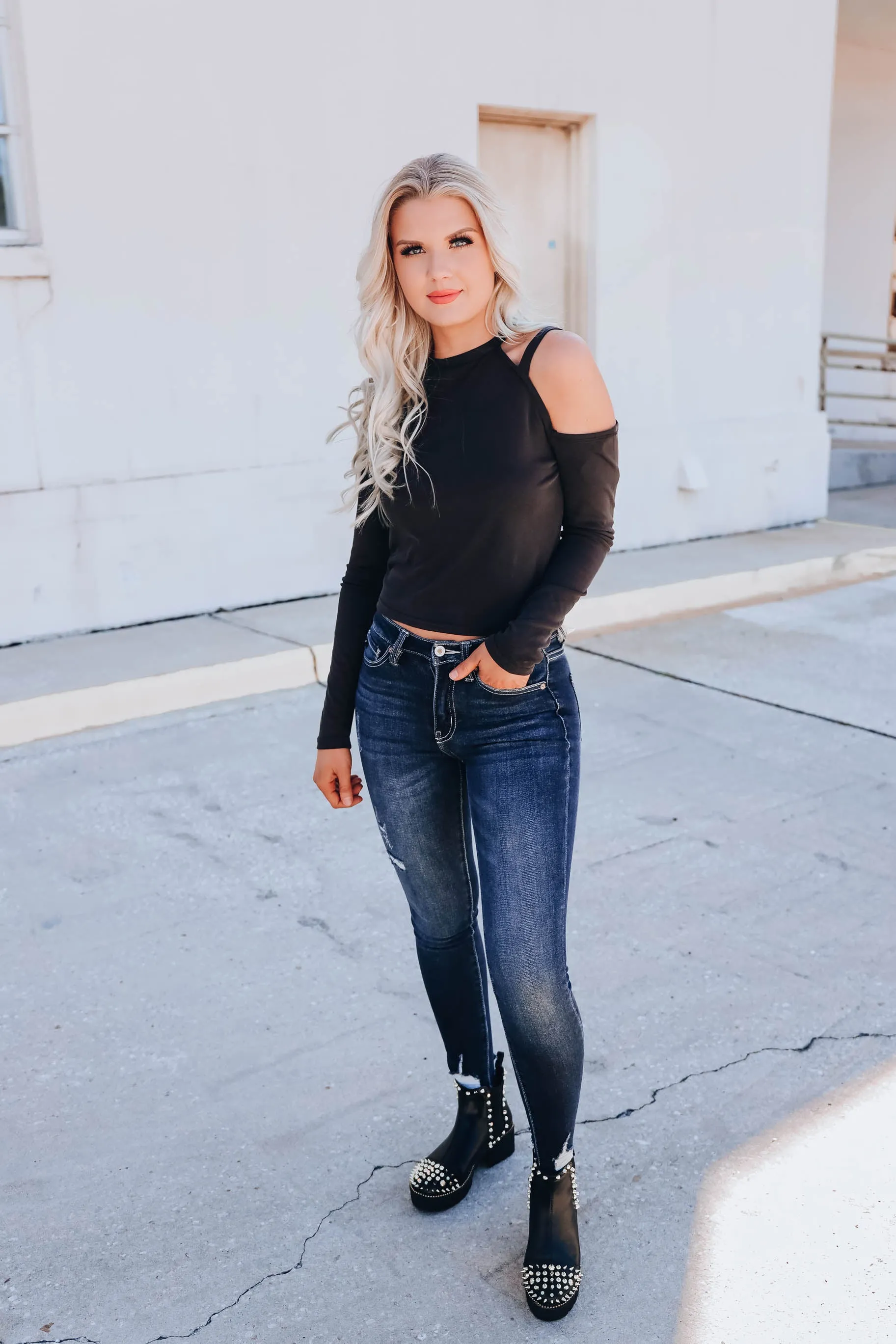 Cali Cropped Cold Shoulder Top