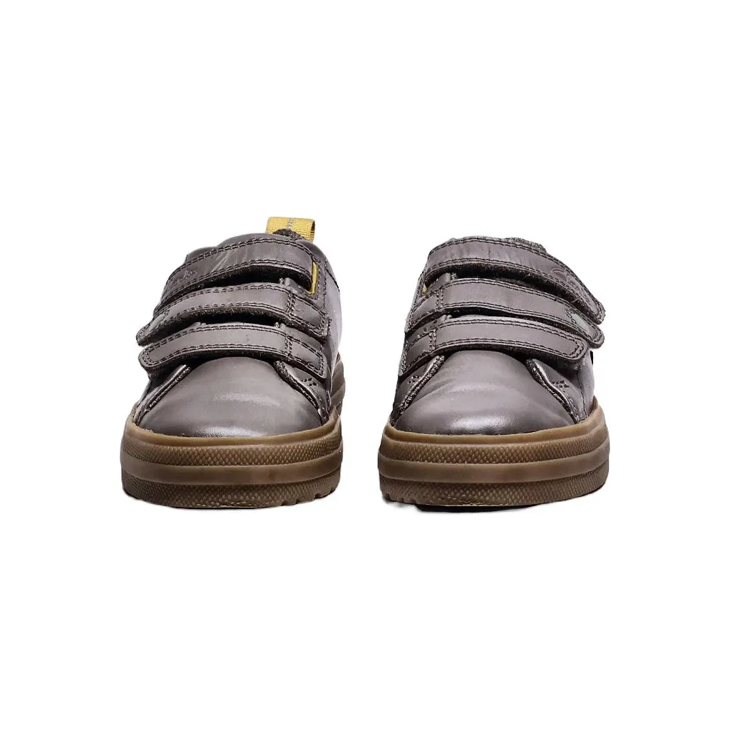 Clarks Sneakers Leather Brown Colour For Kids