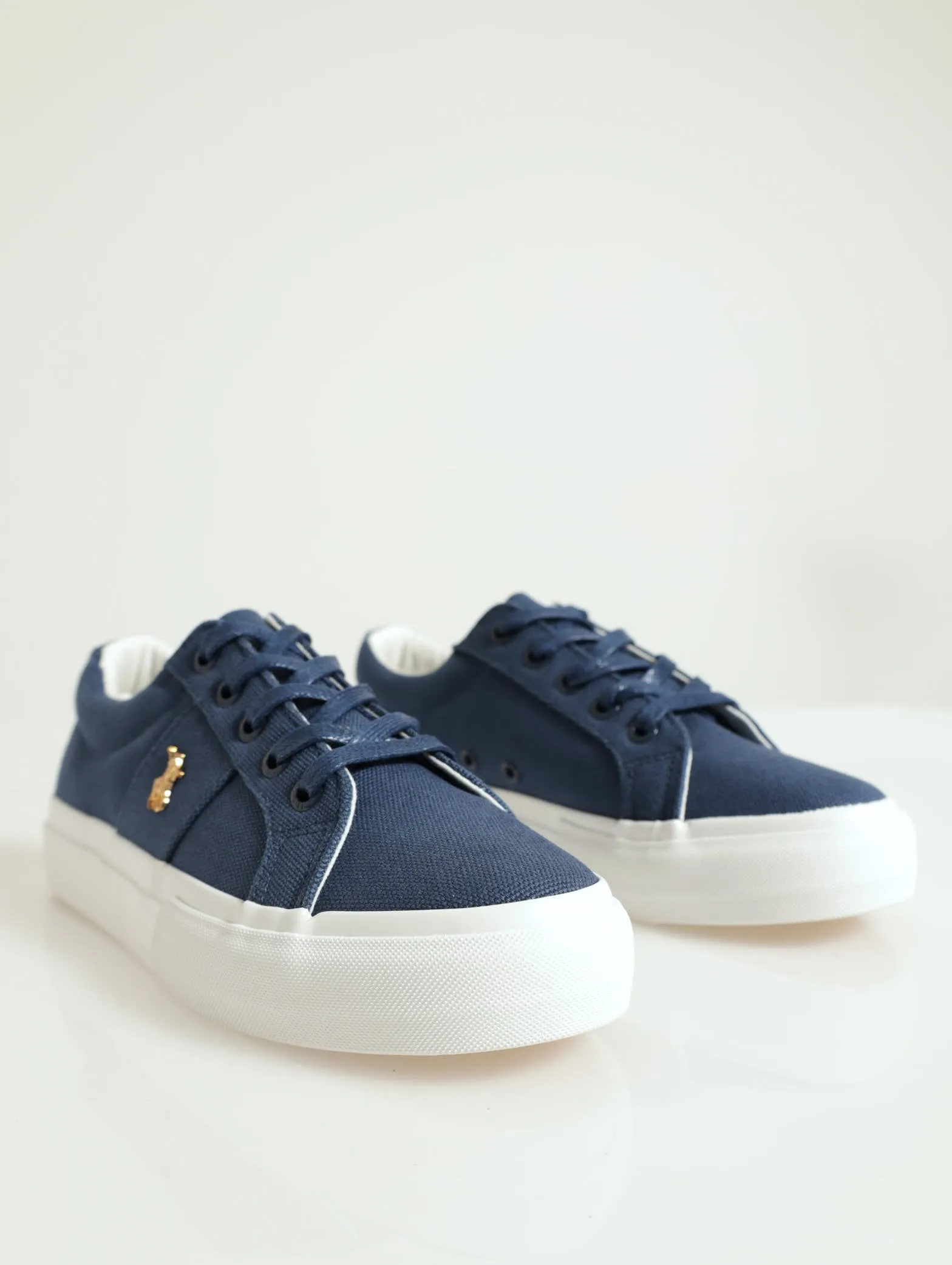 Classic Canvas Sneaker - Navy