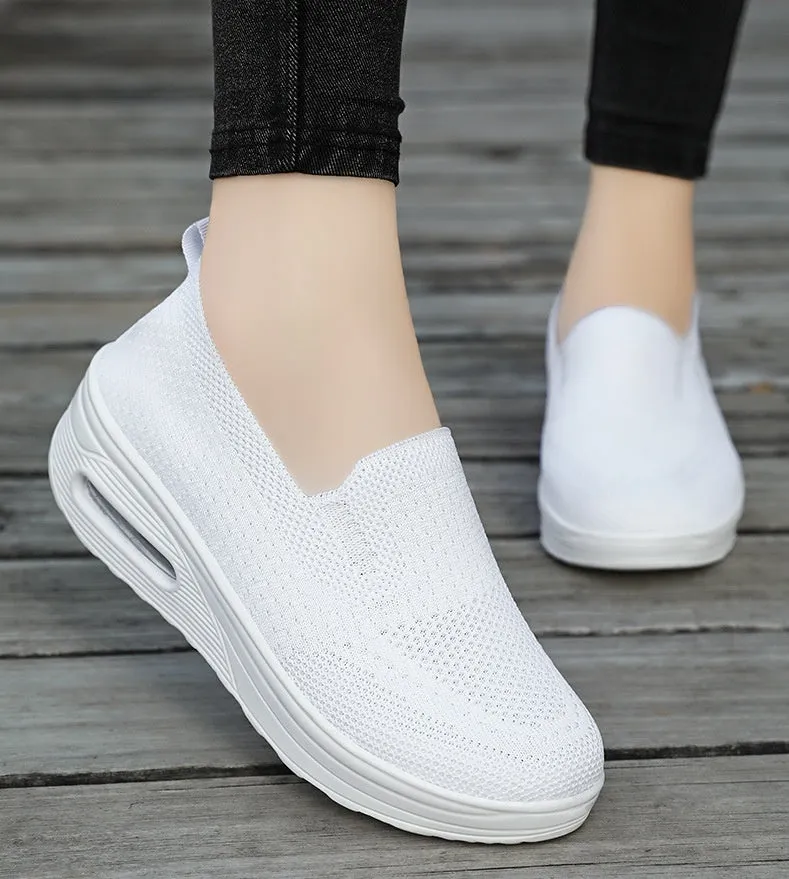 Classic Knitted Slip-On Sneakers for Women with Air Cushion Sole