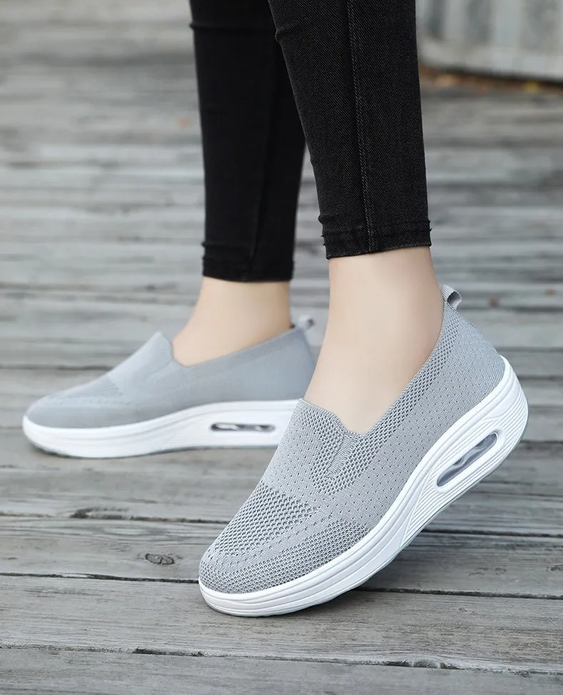 Classic Knitted Slip-On Sneakers for Women with Air Cushion Sole