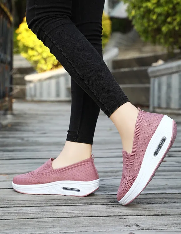 Classic Knitted Slip-On Sneakers for Women with Air Cushion Sole