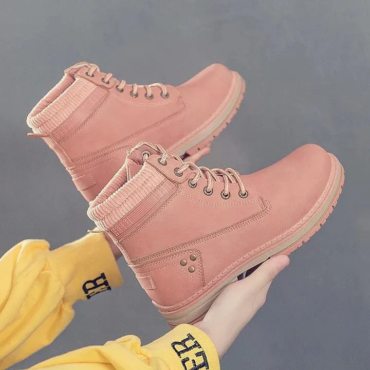 Comfortable and fashionable women's boots