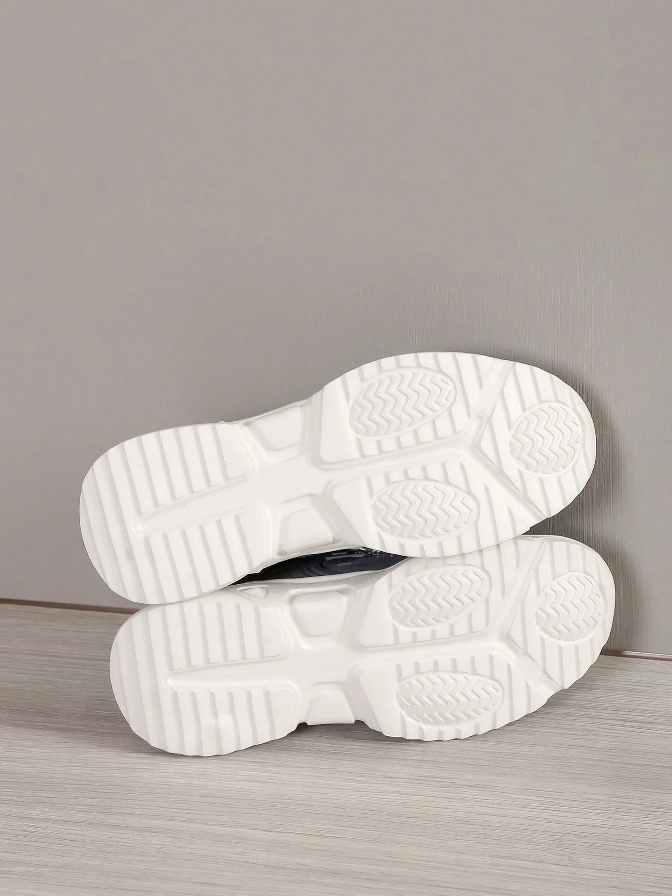 Comfortable Anti-Slip Outdoor Sport Shoes