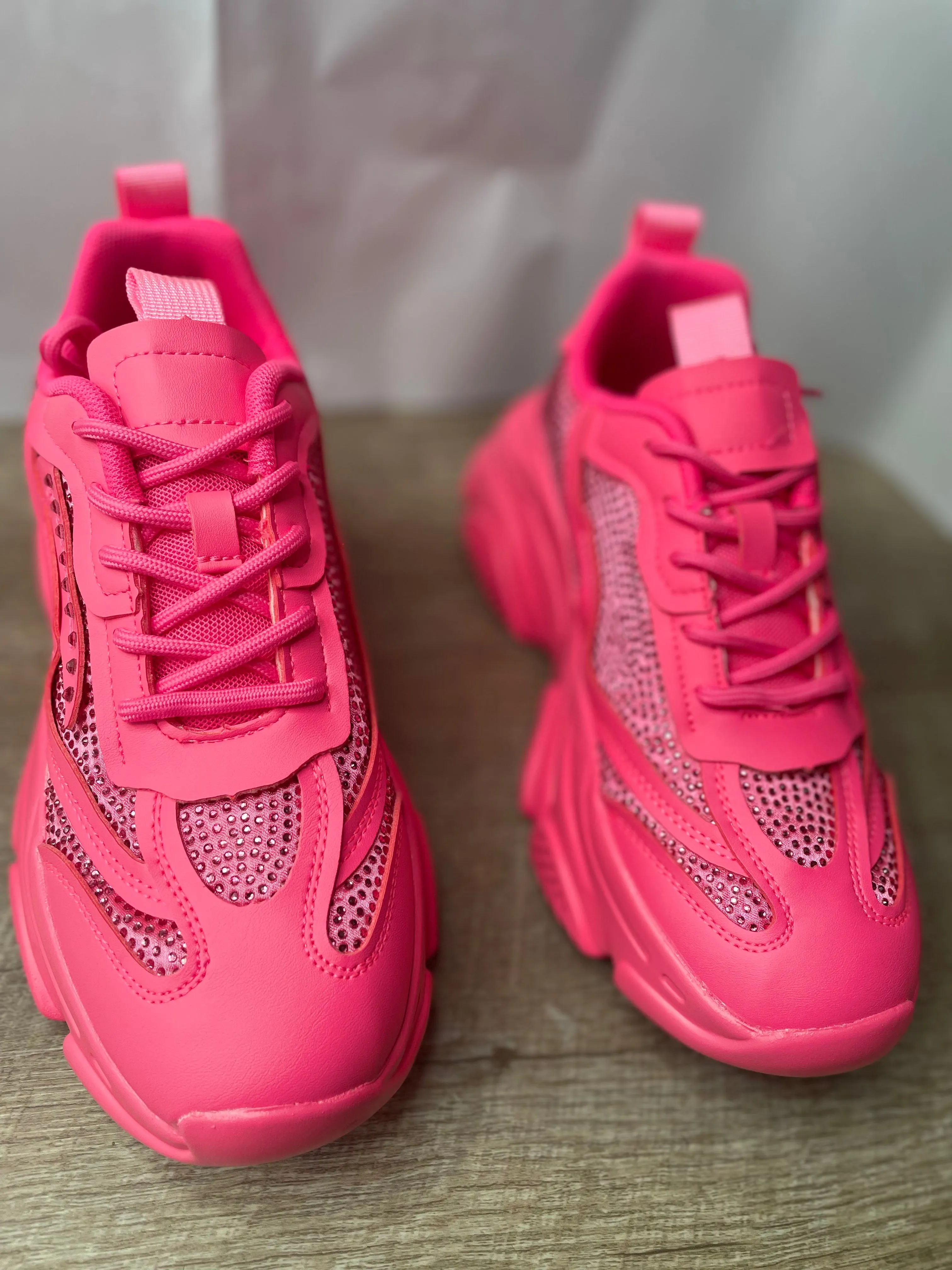Diana Sneakers