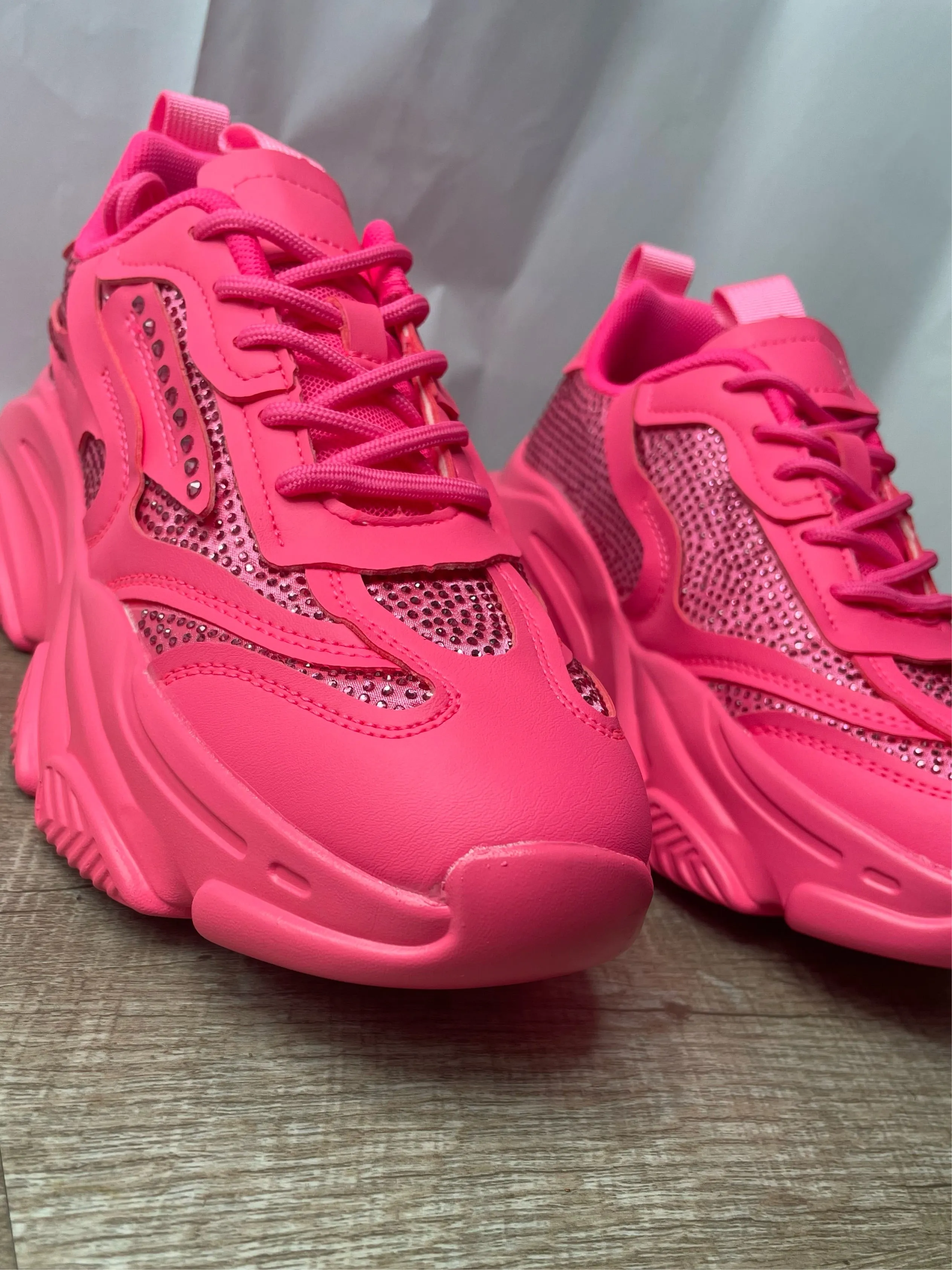 Diana Sneakers