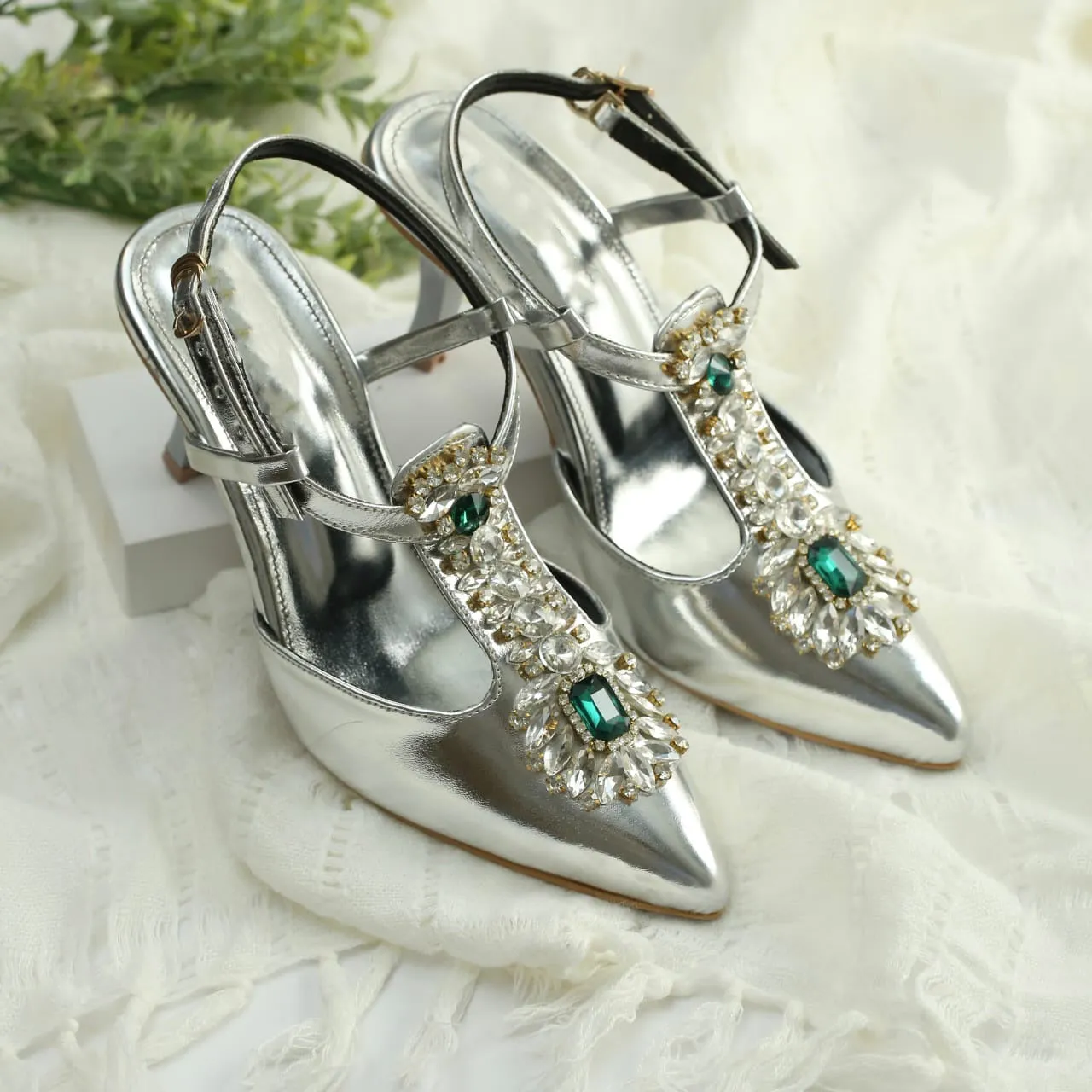 Fancy bridal Heel