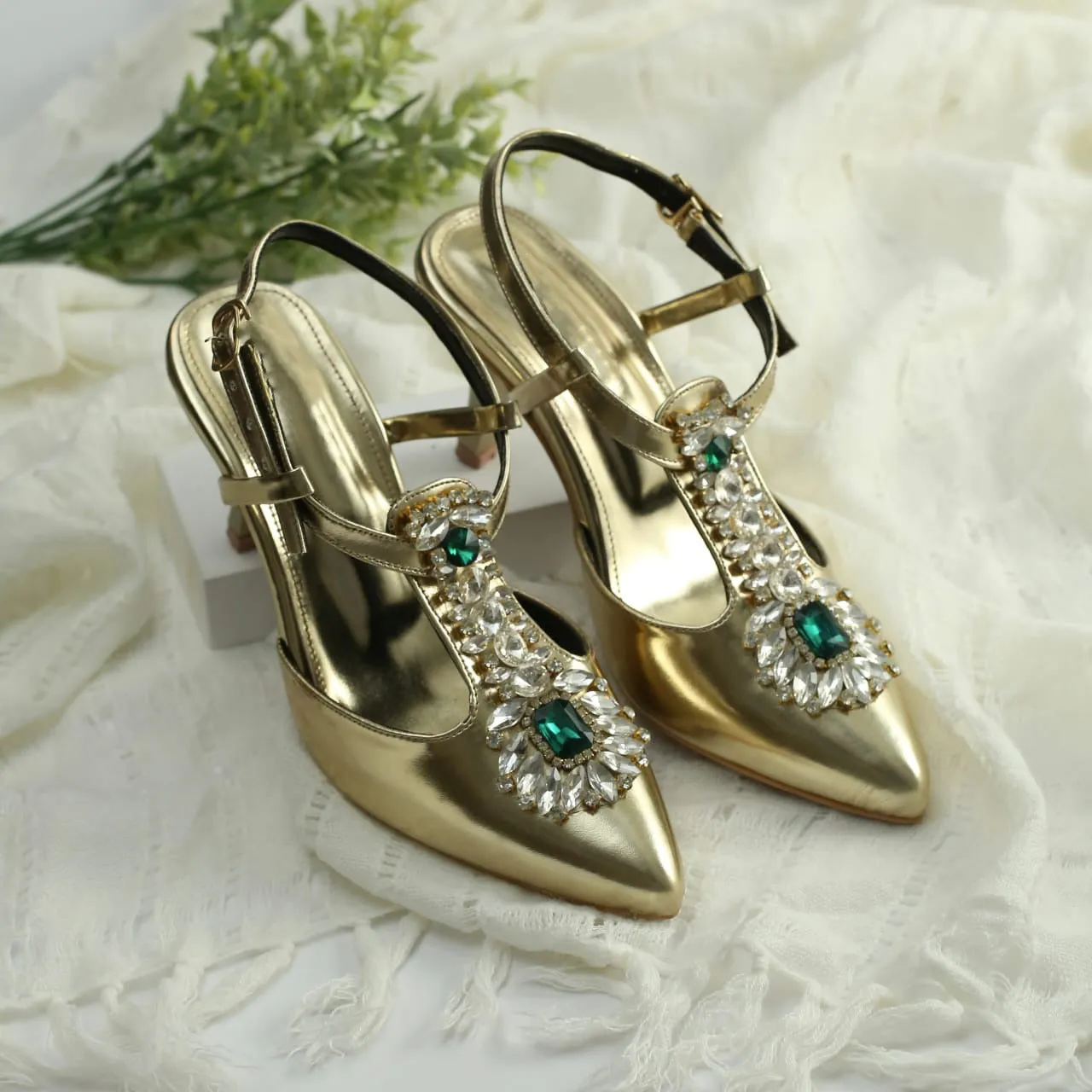 Fancy bridal Heel