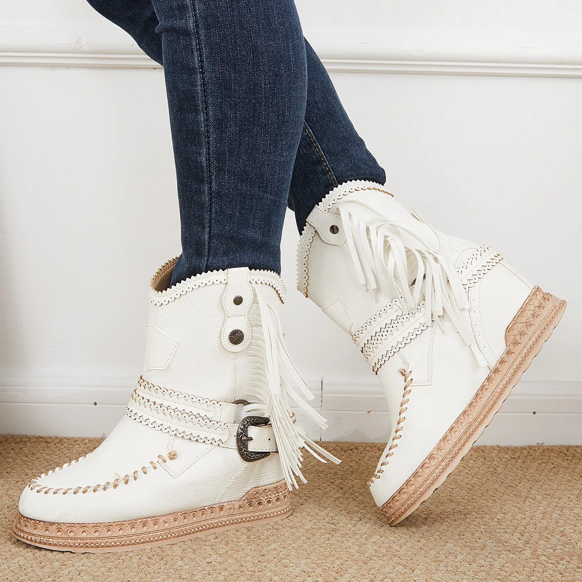 Fashionable and supportive orthopedic Boots