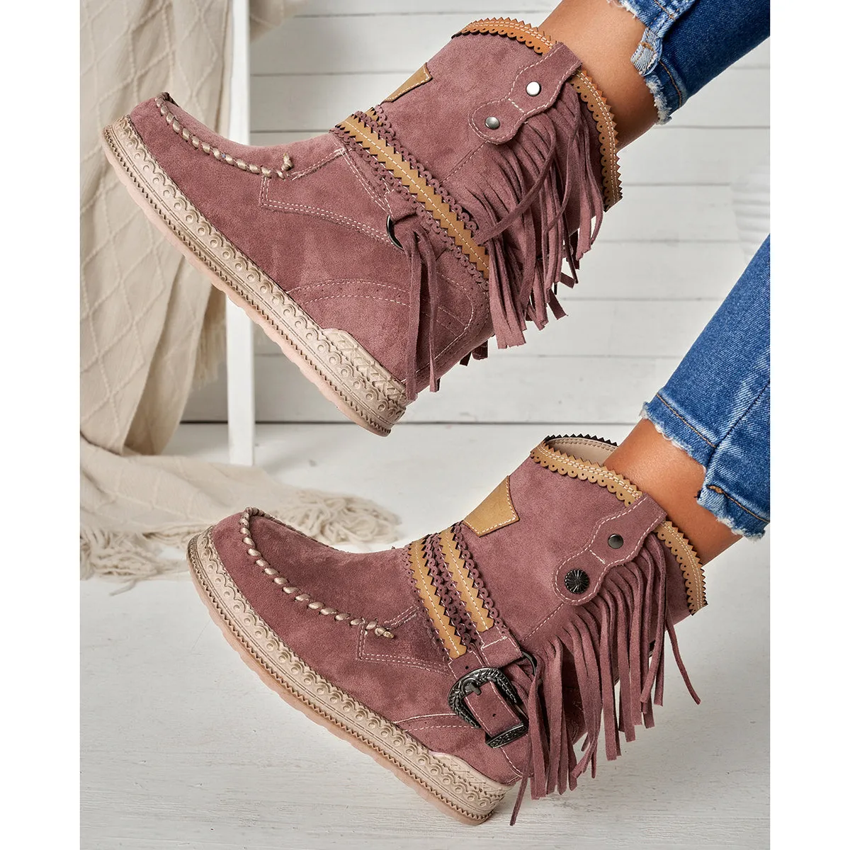 Fashionable and supportive orthopedic Boots