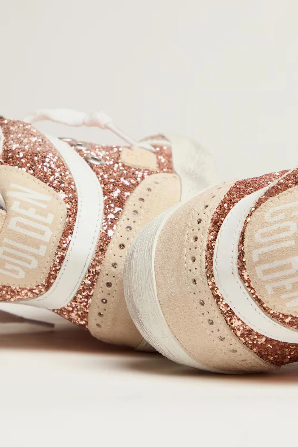 Golden Goose Mid Star Classic