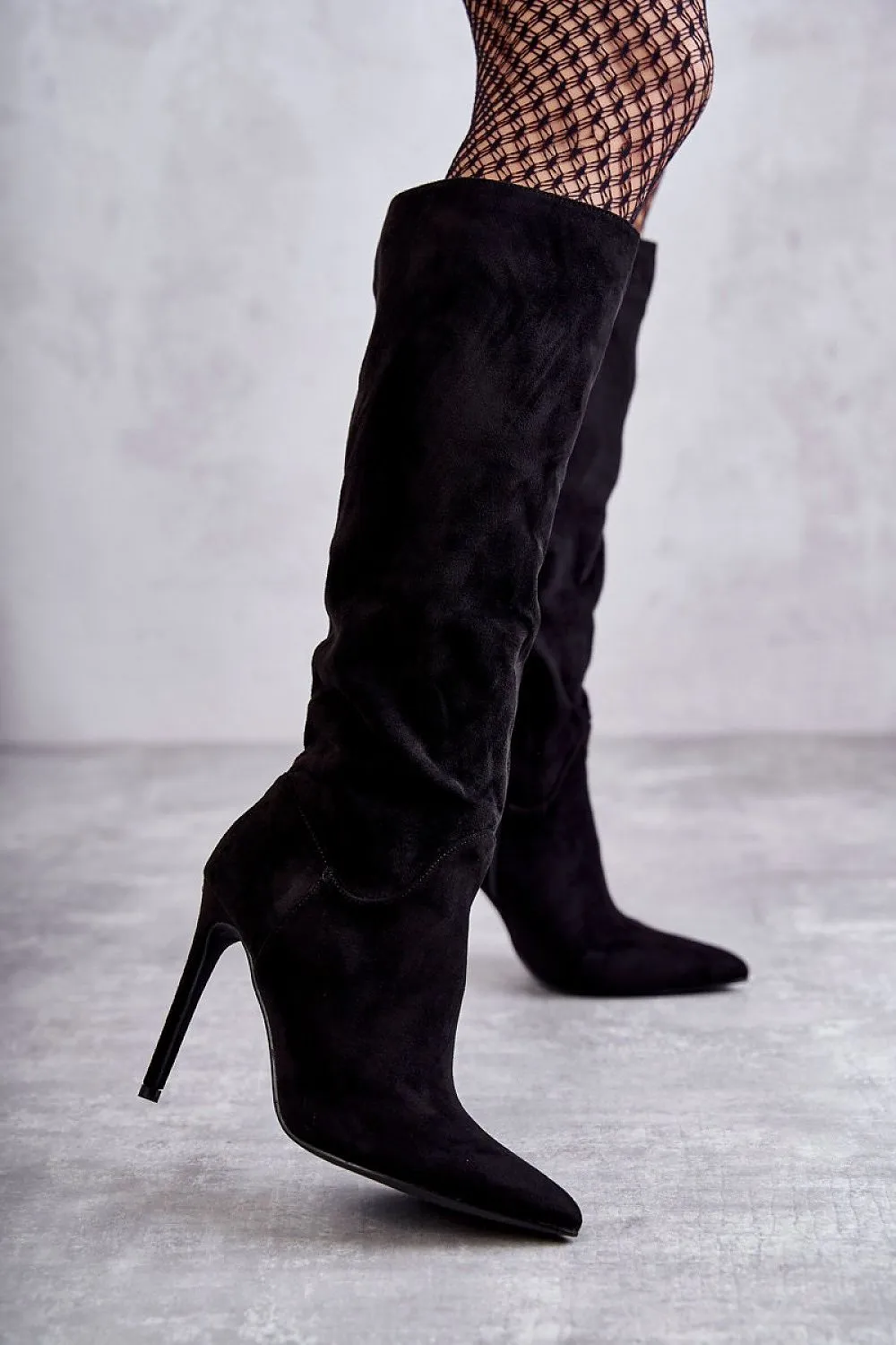 Heel boots