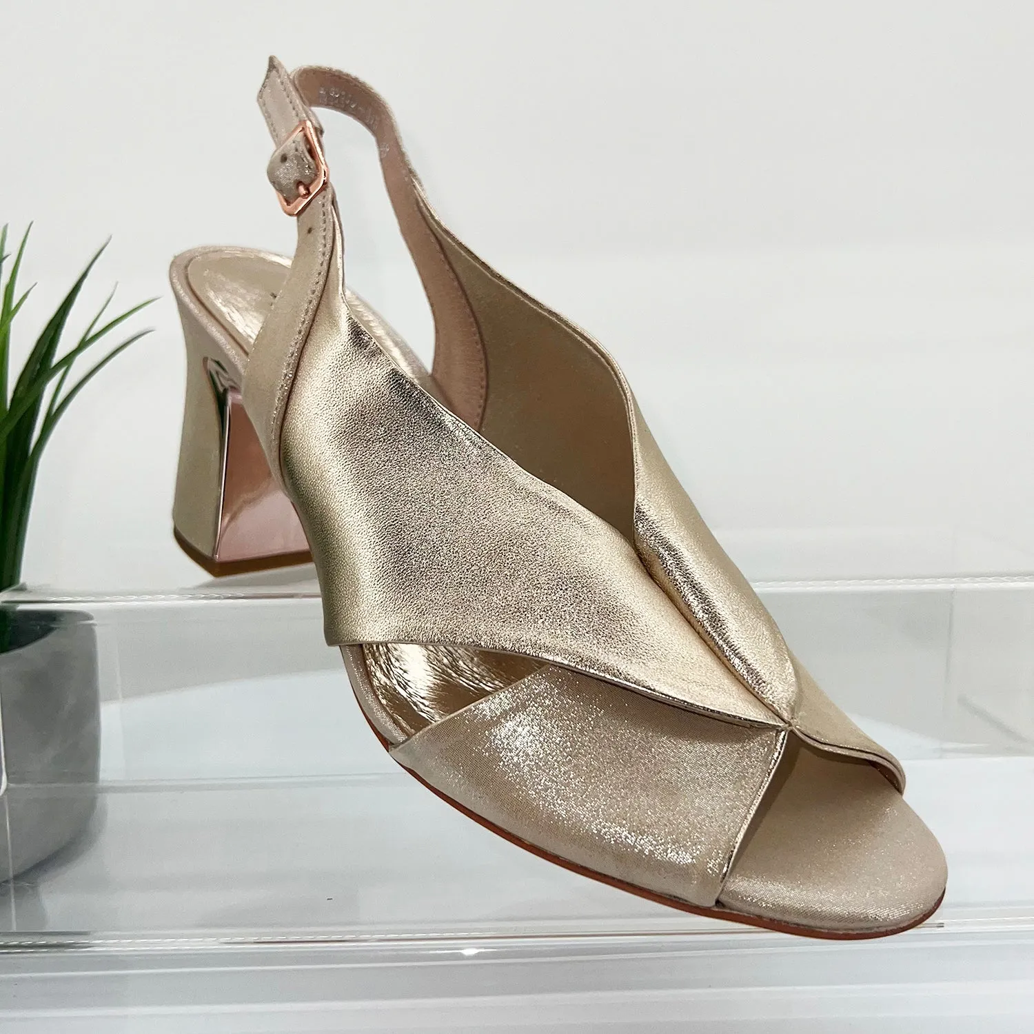 KRUZ Heels - Nude - DJ9