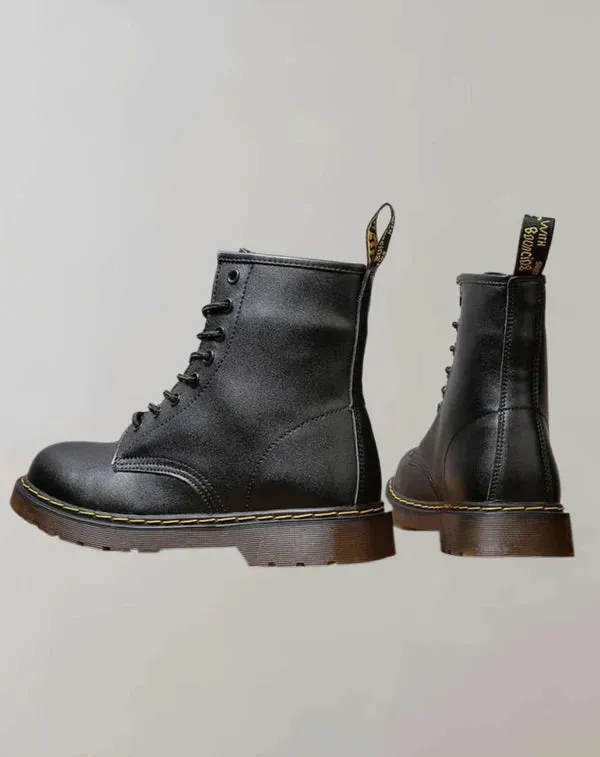 Lea - Comfortable ice skating boots with high shaft