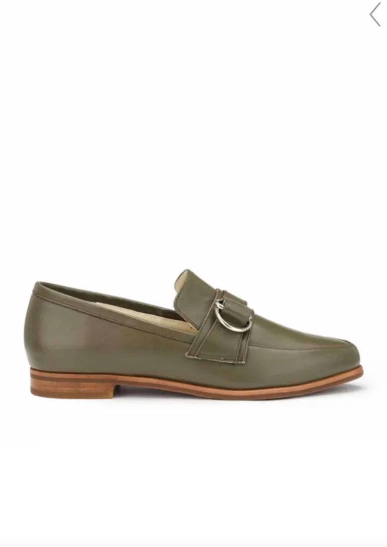 Loop Loafer Olive