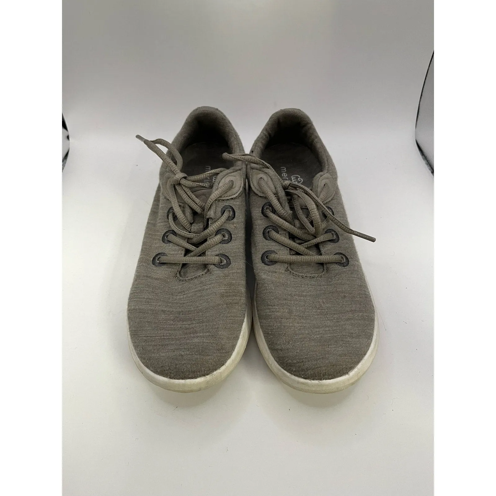 Merinos Gray Comfortable Lace Up Sneakers Sz 6