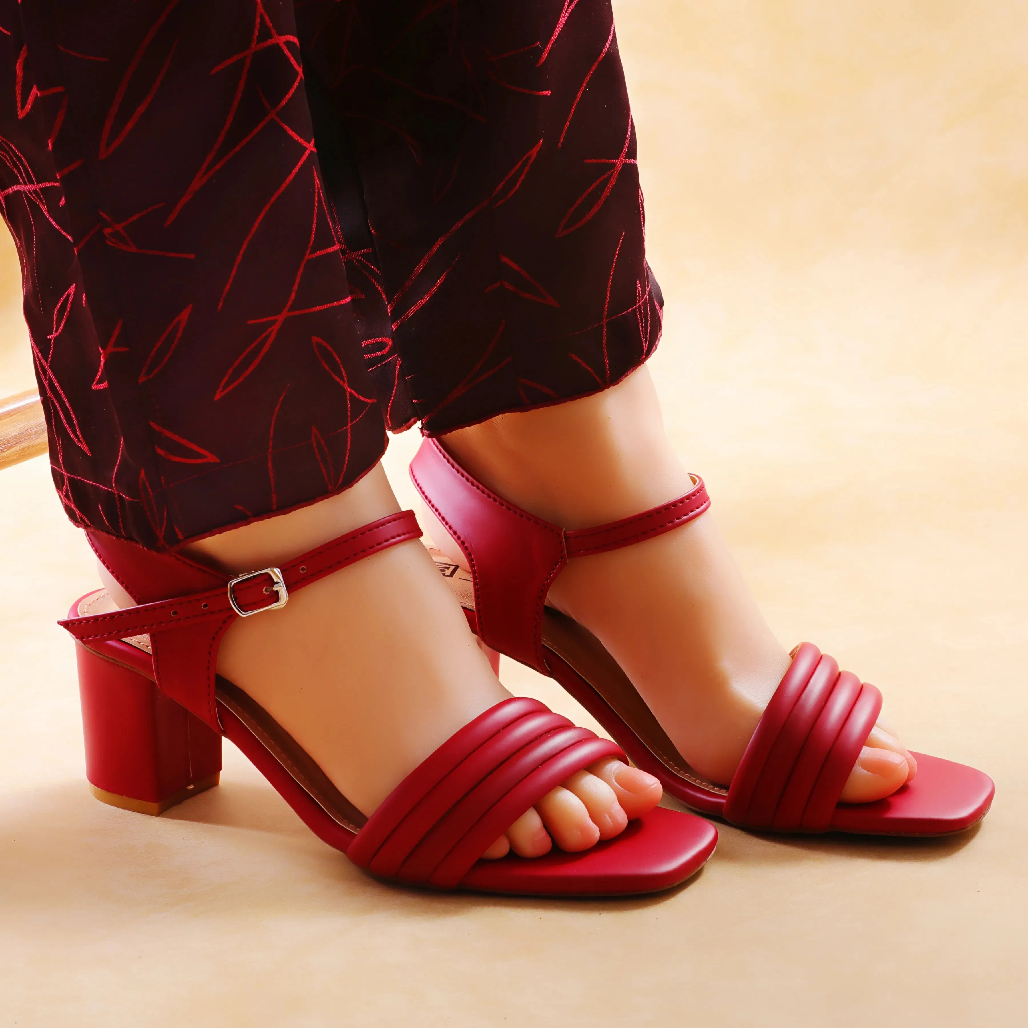 Narma Maroon Women Sandal