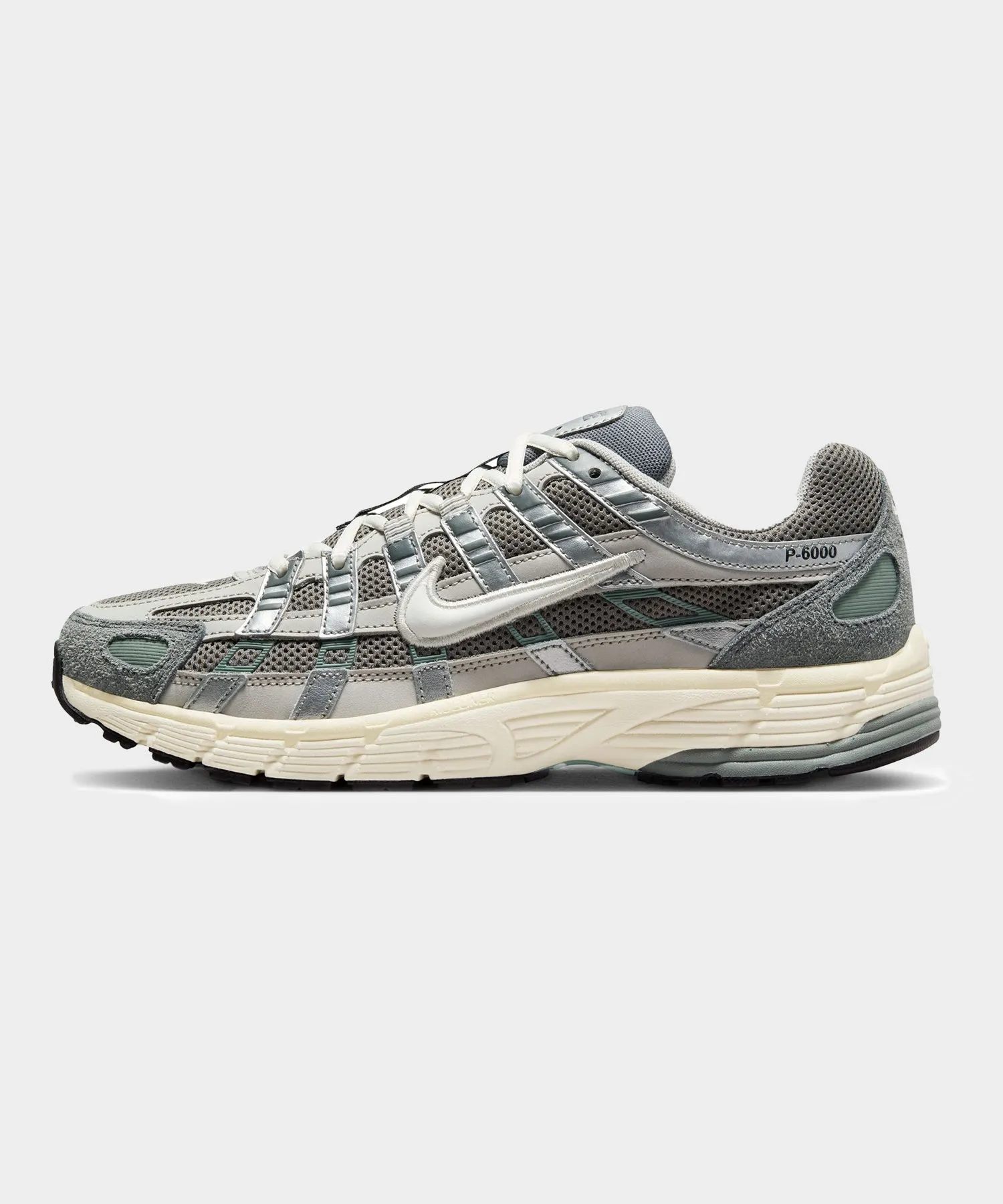 Nike P-6000 in Flat Pewter   Metallic Silver