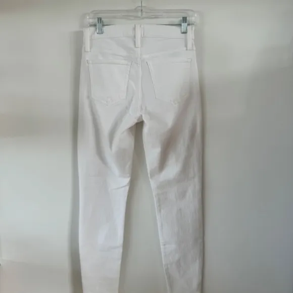 NWT J. Crew White 9&quot; mid-rise toothpick jean in white SZ 28
