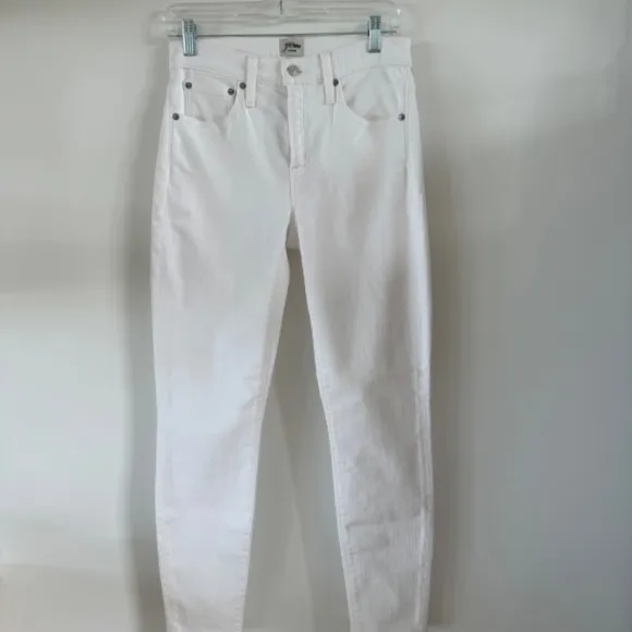 NWT J. Crew White 9&quot; mid-rise toothpick jean in white SZ 28