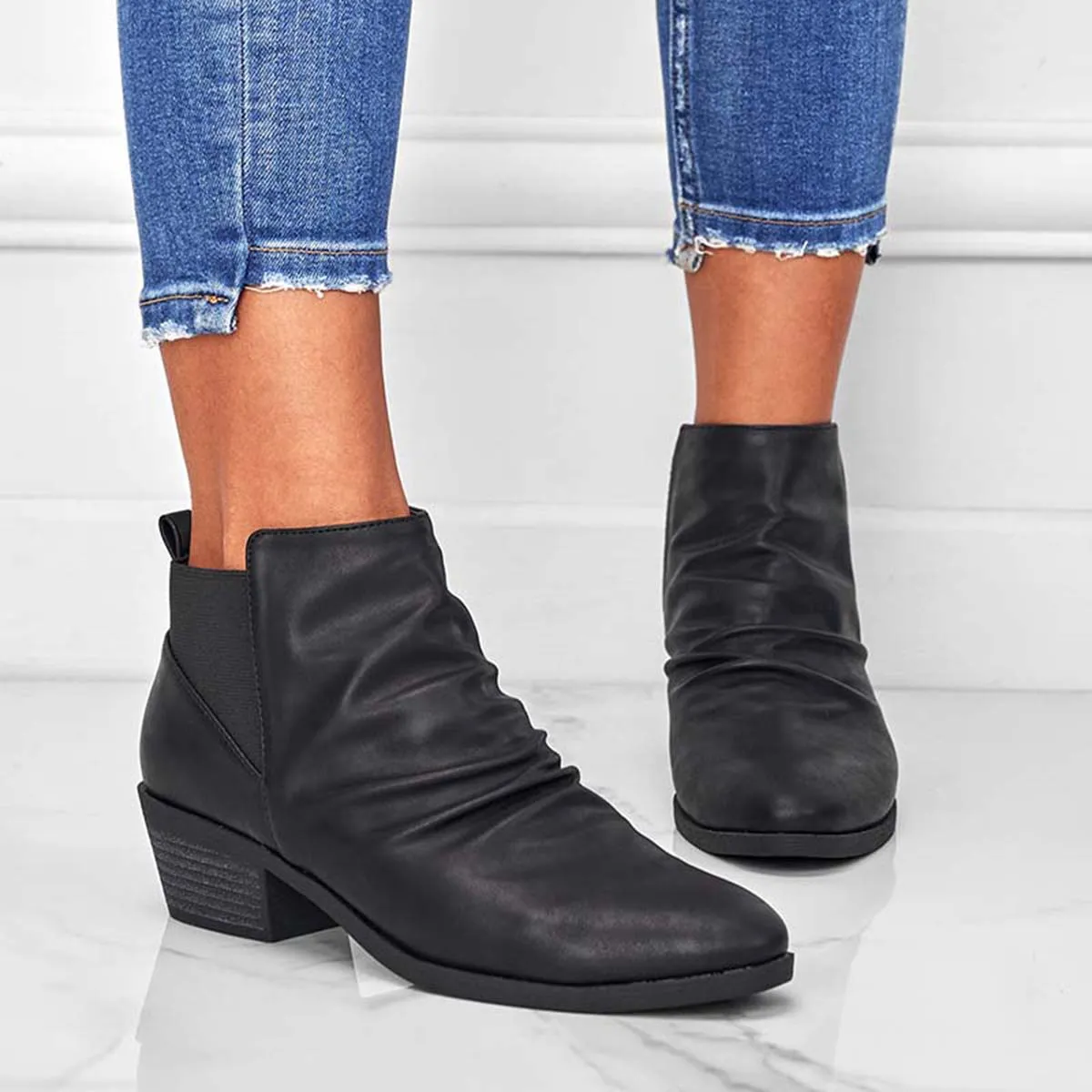 Orthopedic fashion Boots