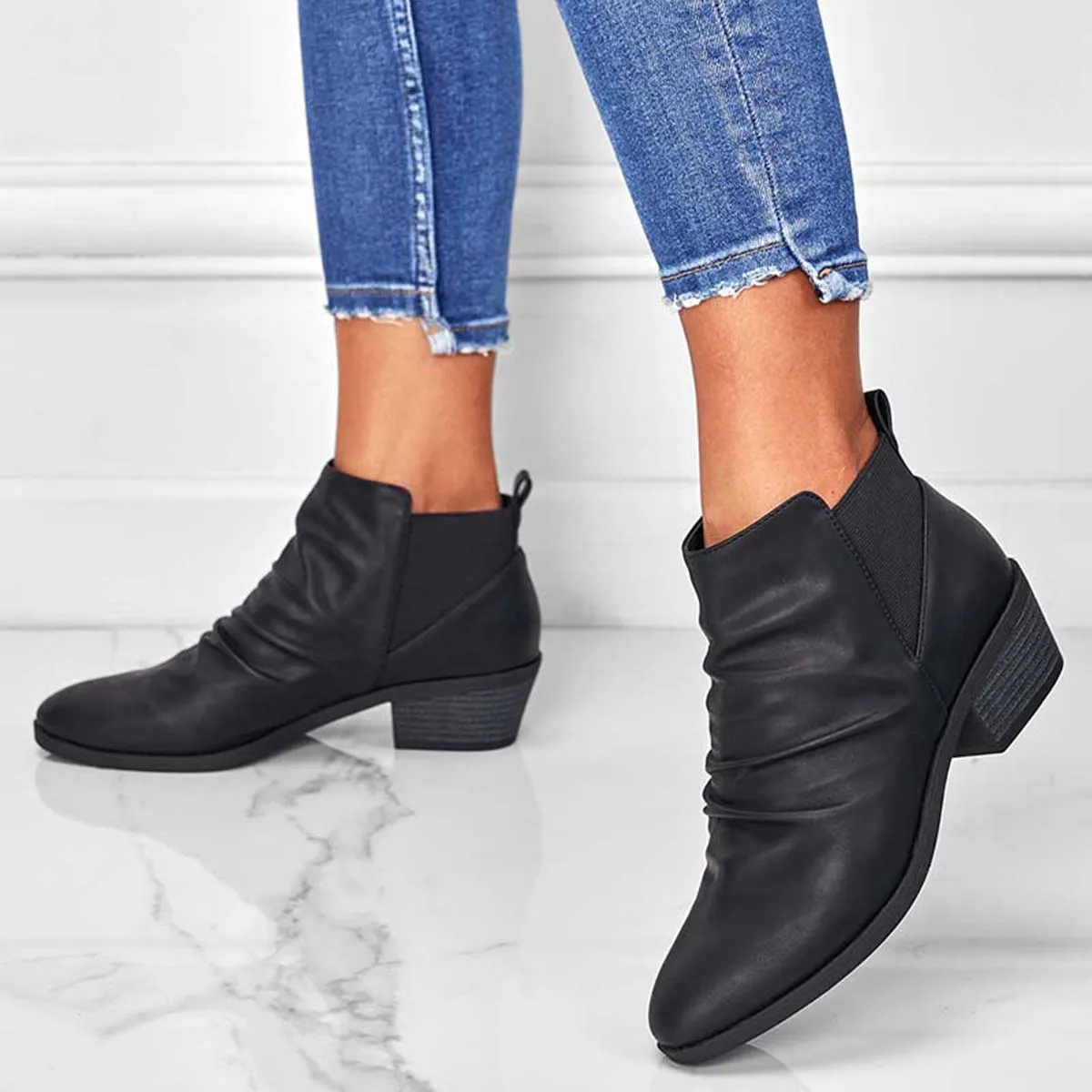 Orthopedic fashion Boots