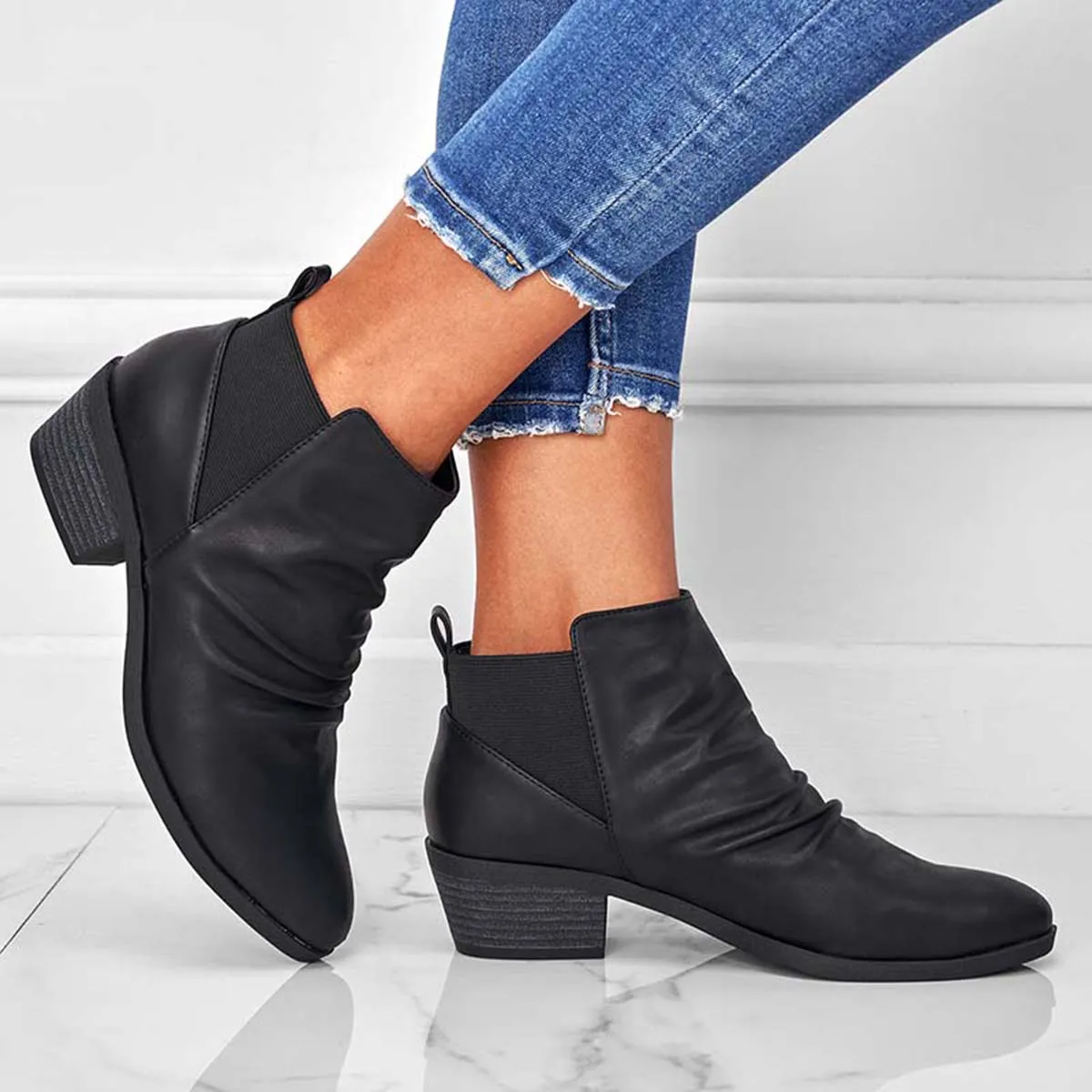 Orthopedic fashion Boots