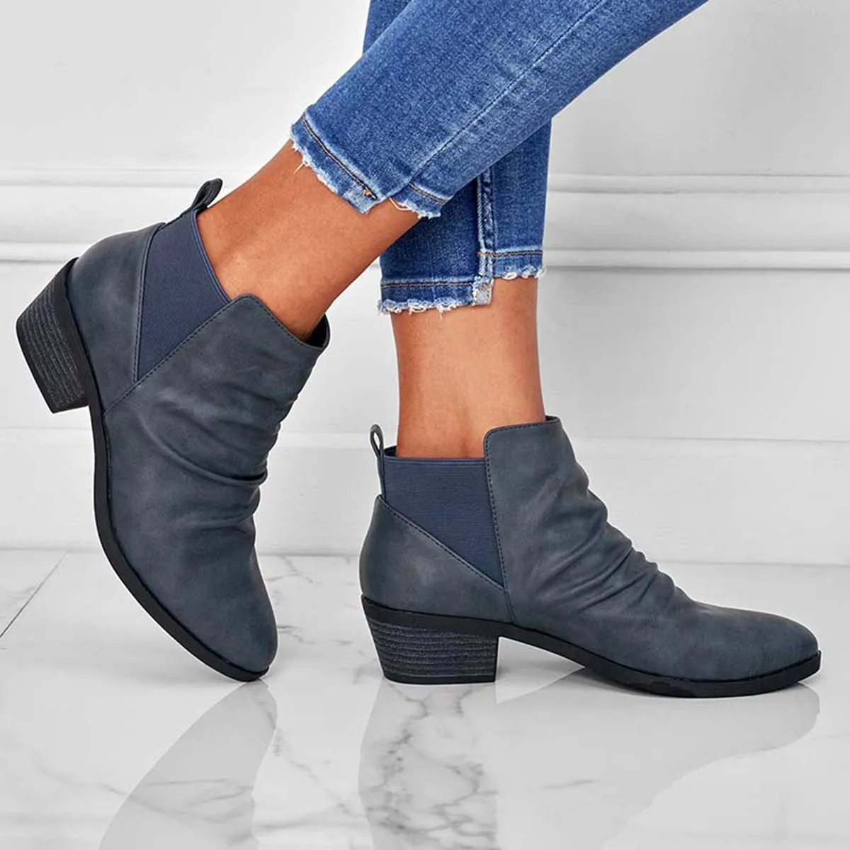 Orthopedic fashion Boots