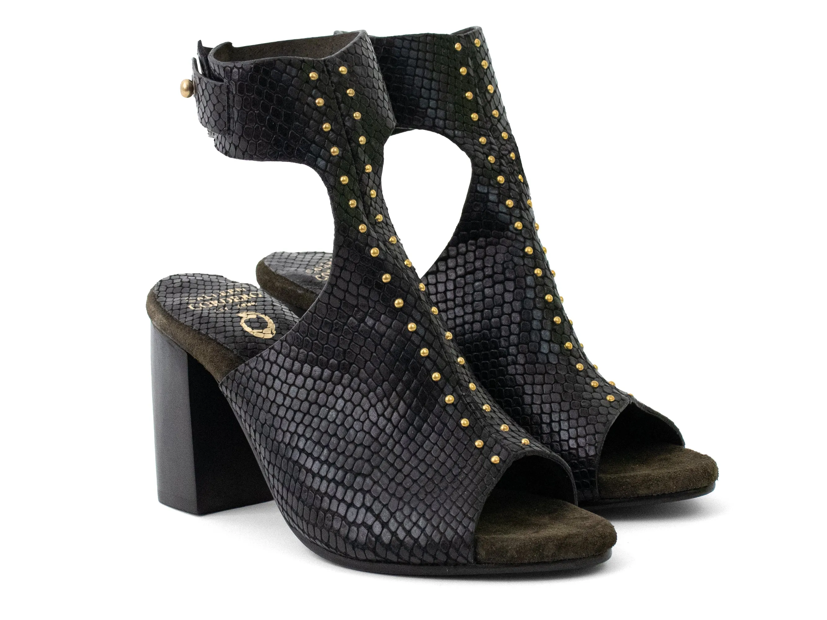 Pia A80 200's Heel