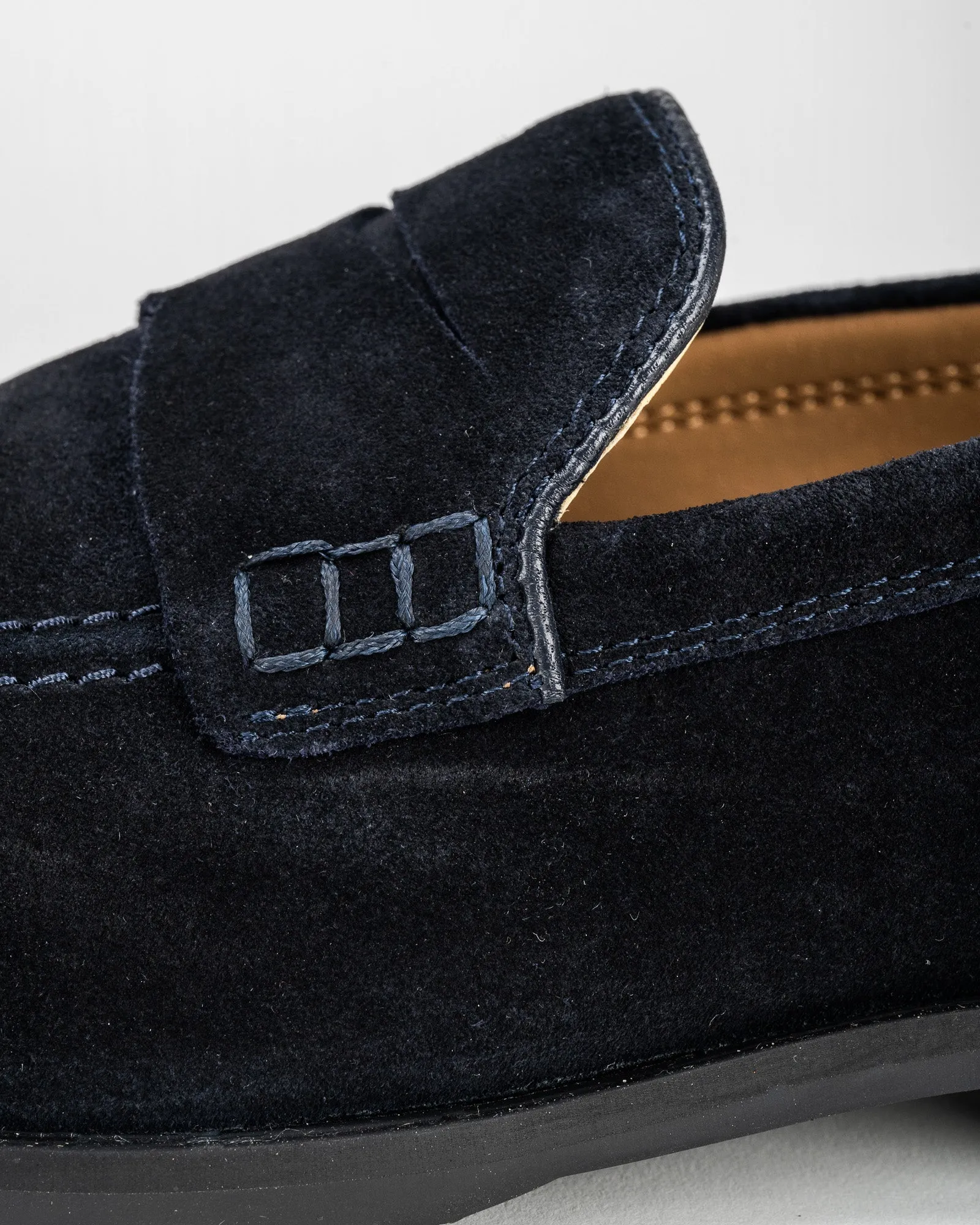 Seve Suede Loafers in Navy