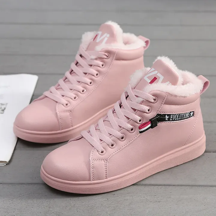 Super comfortable and lined ladies ankle boots
