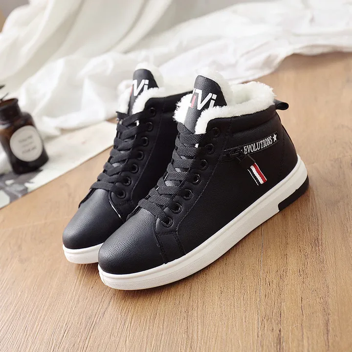 Super comfortable and lined ladies ankle boots