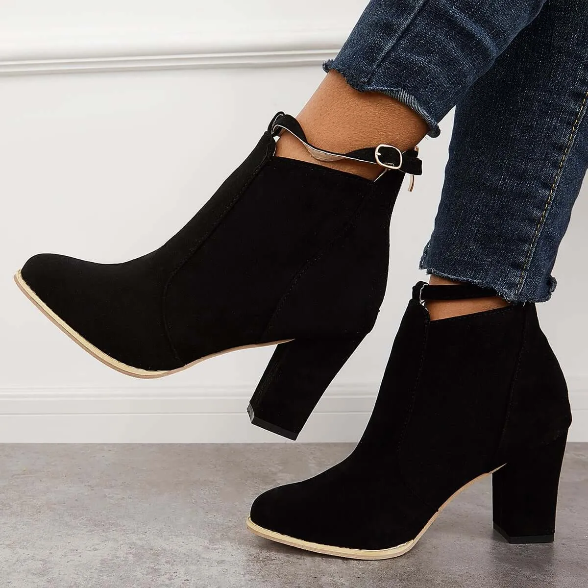 Supportive orthopedic Boots
