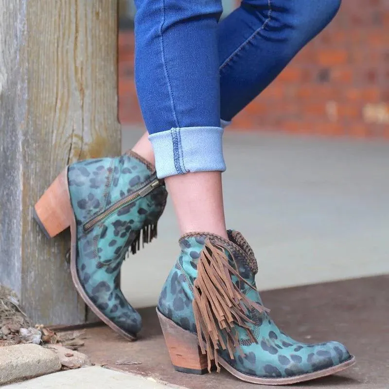 Tailored and comfortable orthopedic Boots