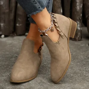 Tailored and comfortable orthopedic Heels