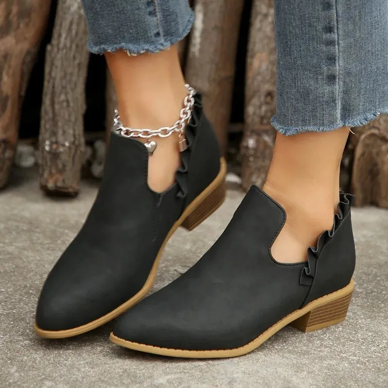 Tailored and comfortable orthopedic Heels