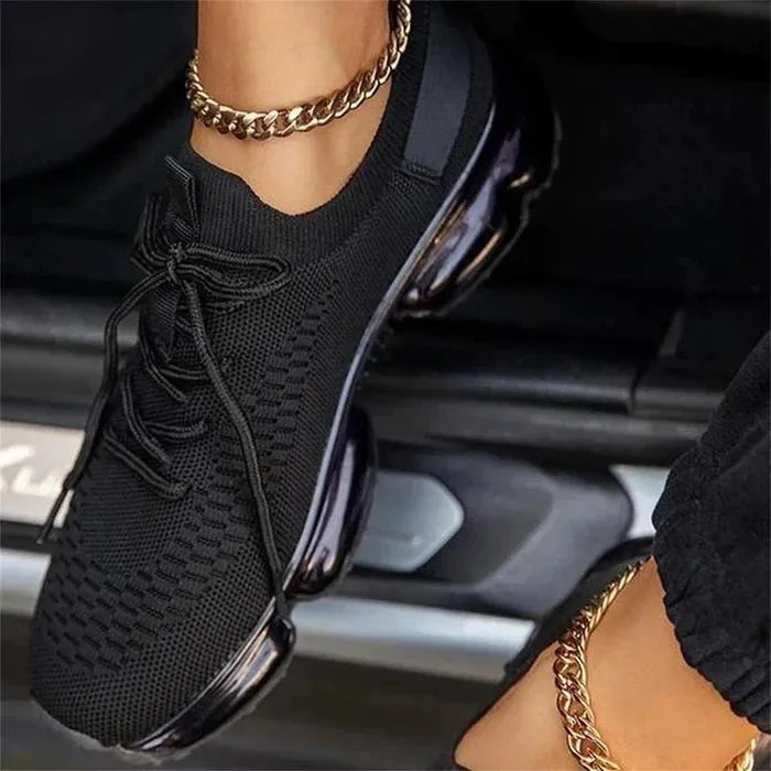 Tailored and comfortable orthopedic Sneakers