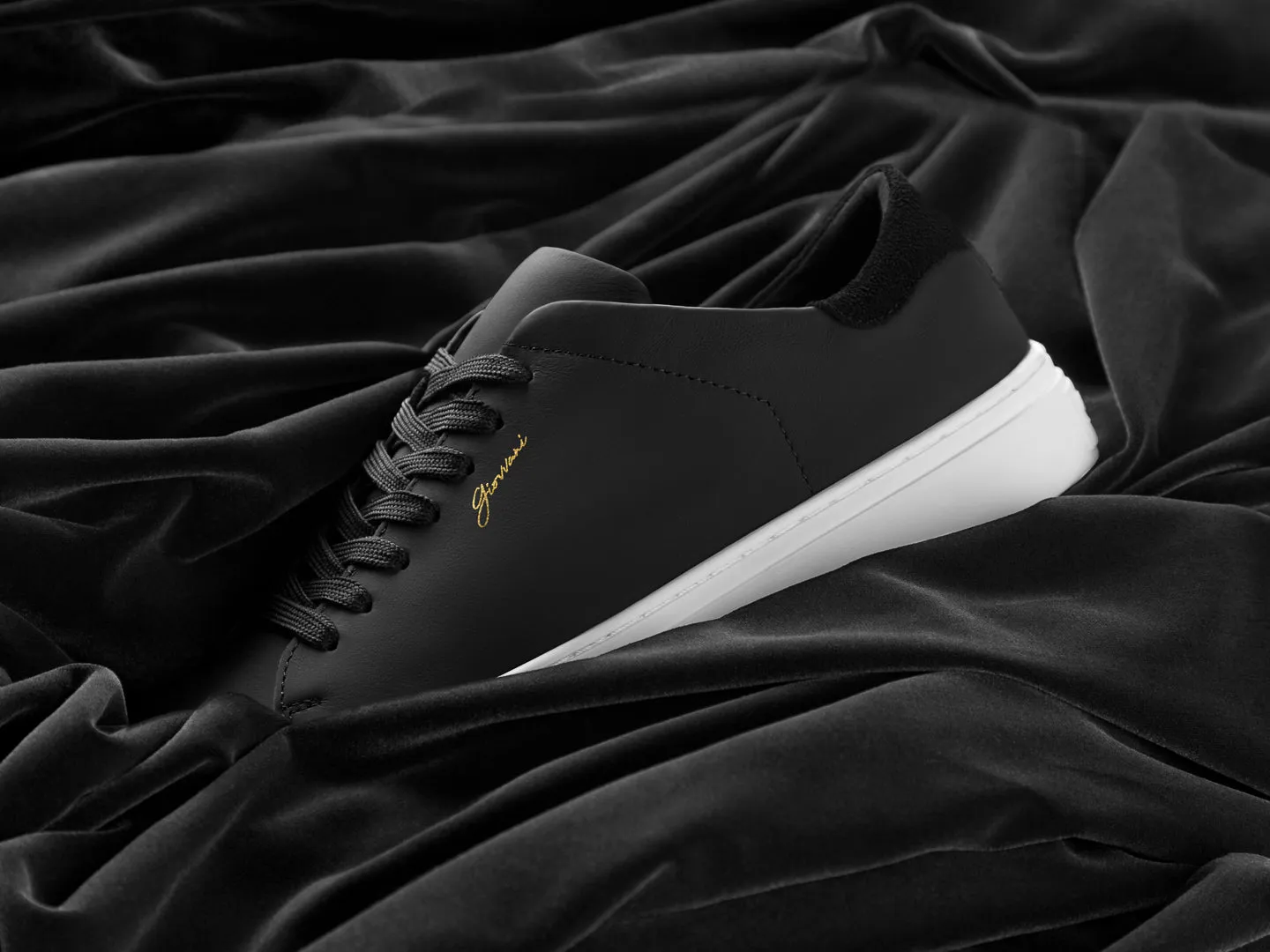 The Lorenzo - Black Leather / White Sole