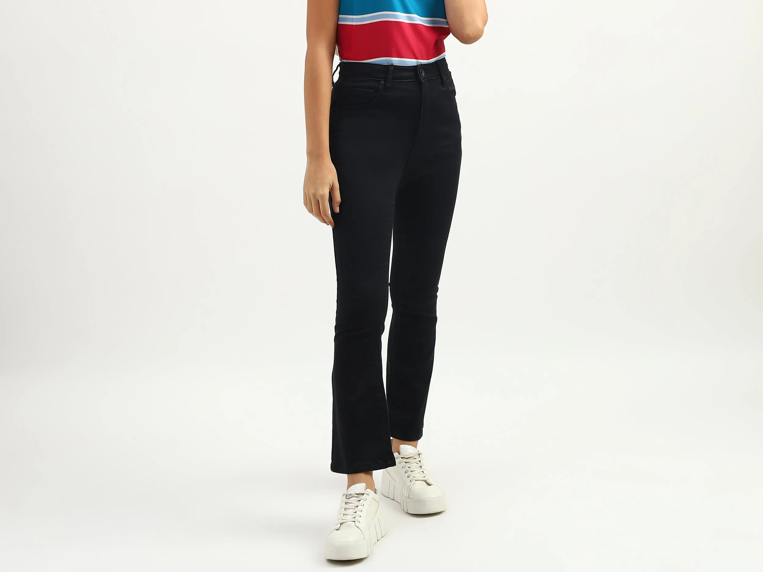 Women Solid Bootleg Jeans