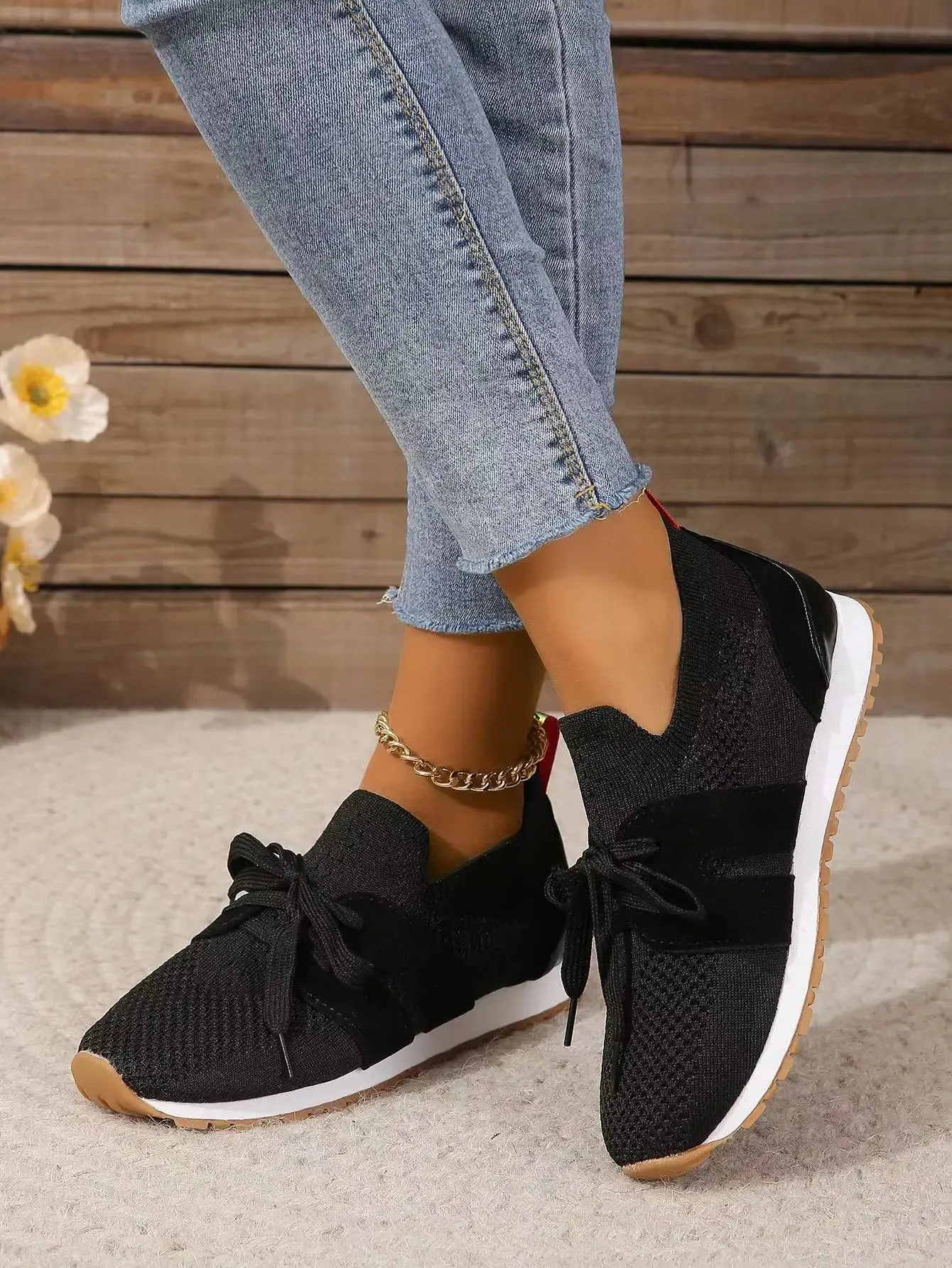 Women’s Breathable Sneakers